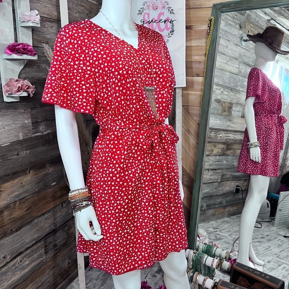 NWOT Heart Print Wrap Dress With Sash Belt Large💗